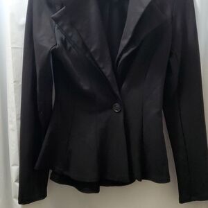 Hybrid & Company Classic Black Women's Blazer